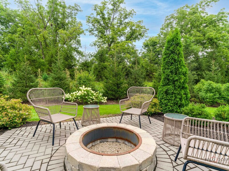 124 Lilly Court Indian Creek IL 60061