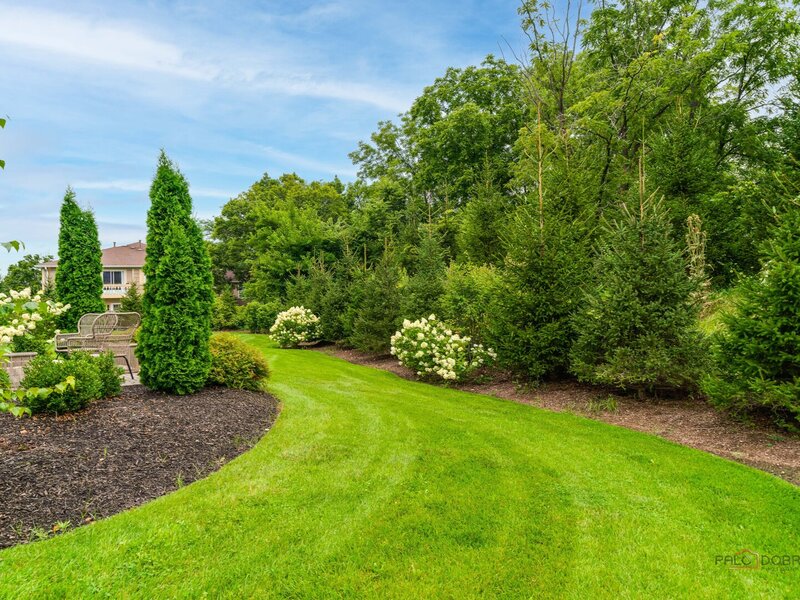 124 Lilly Court Indian Creek IL 60061
