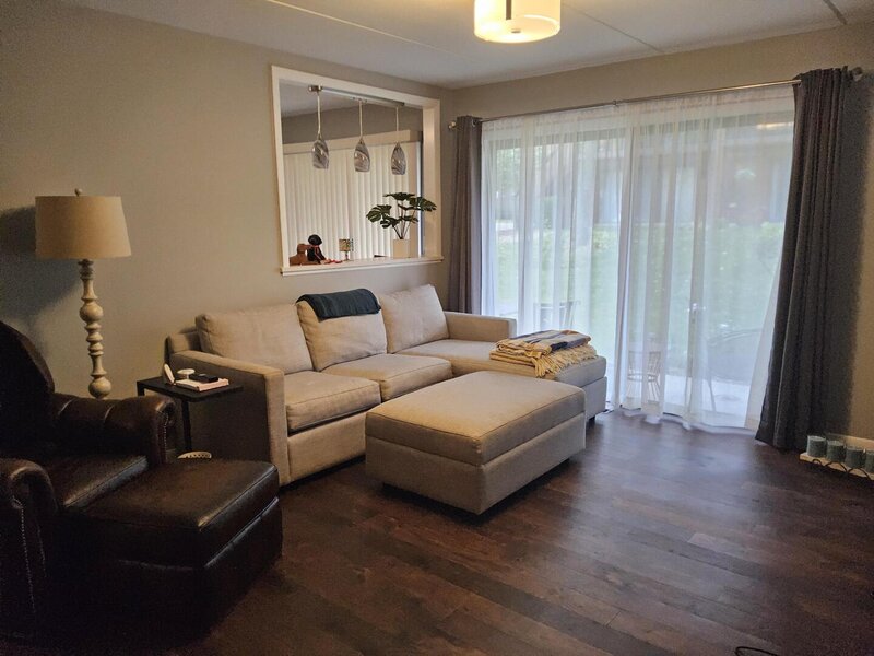 6212 N Lakepark Lane Willowbrook IL 60527