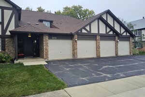 Photo of 6212 N Lakepark Lane Willowbrook IL 60527