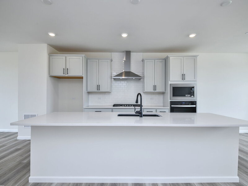 1708 Espacio Drive Naperville IL 60563