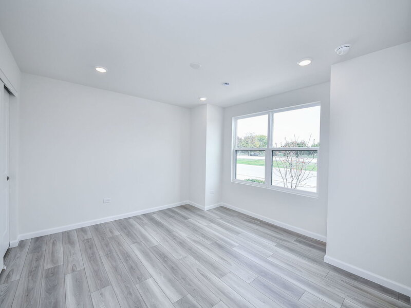 1708 Espacio Drive Naperville IL 60563