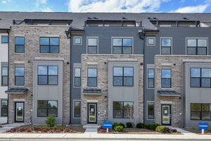 Photo of 1708 Espacio Drive Naperville IL 60563 Unit 3004