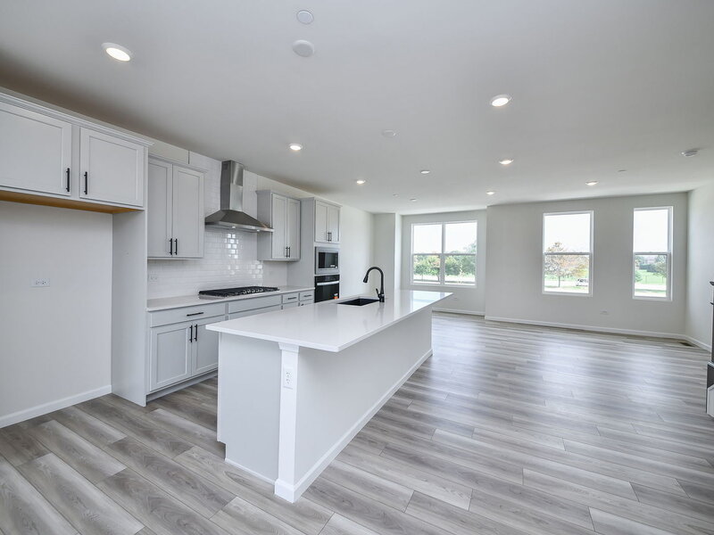 1708 Espacio Drive Naperville IL 60563