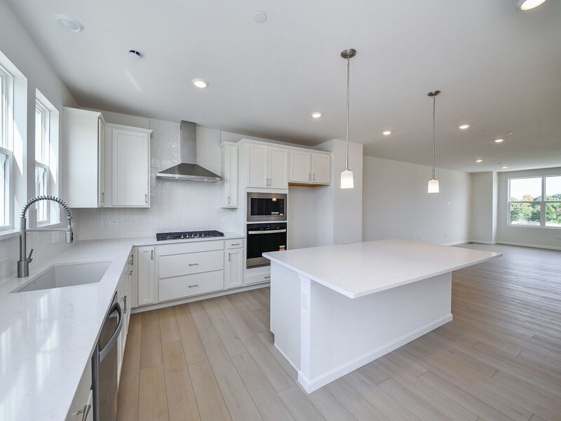 1710 Espacio Drive Naperville IL 60563