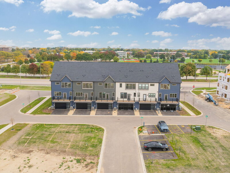 407 Yatra Avenue Naperville IL 60563