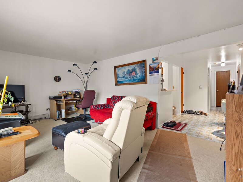 8519 W Catherine Avenue Chicago IL 60656