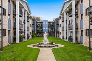 Photo of 8519 W Catherine Avenue Chicago IL 60656 Unit 380