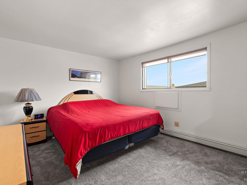8519 W Catherine Avenue Chicago IL 60656