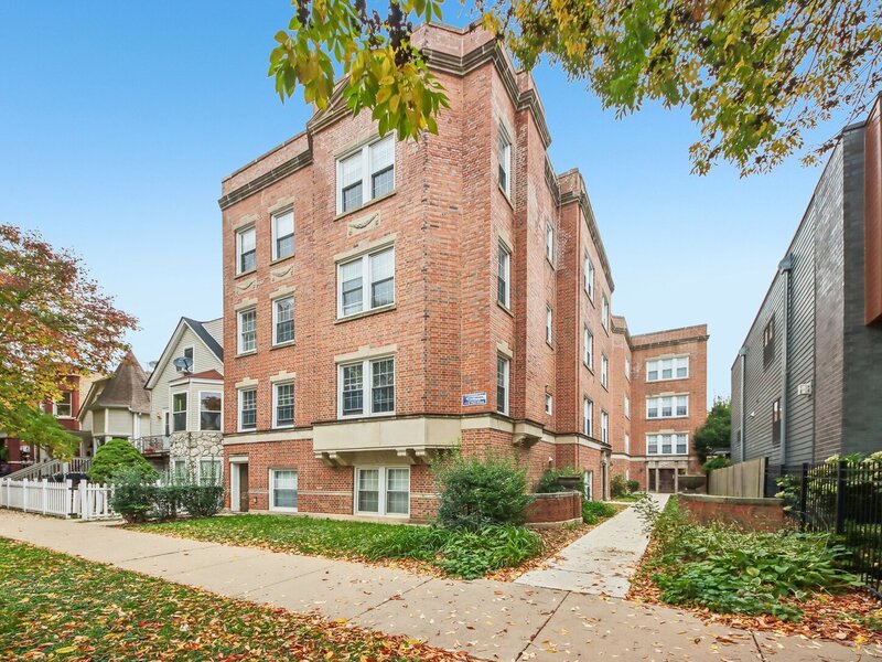 4321 N Drake Avenue Chicago IL 60618