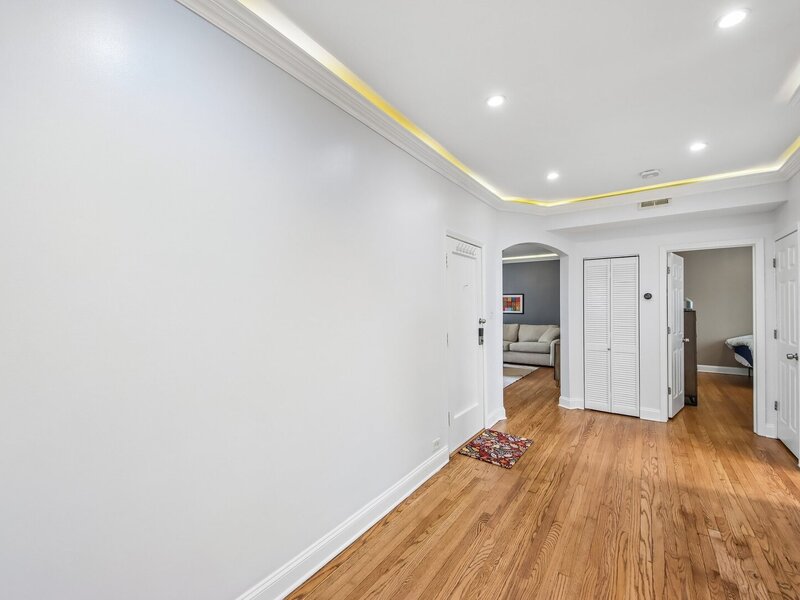 4321 N Drake Avenue Chicago IL 60618