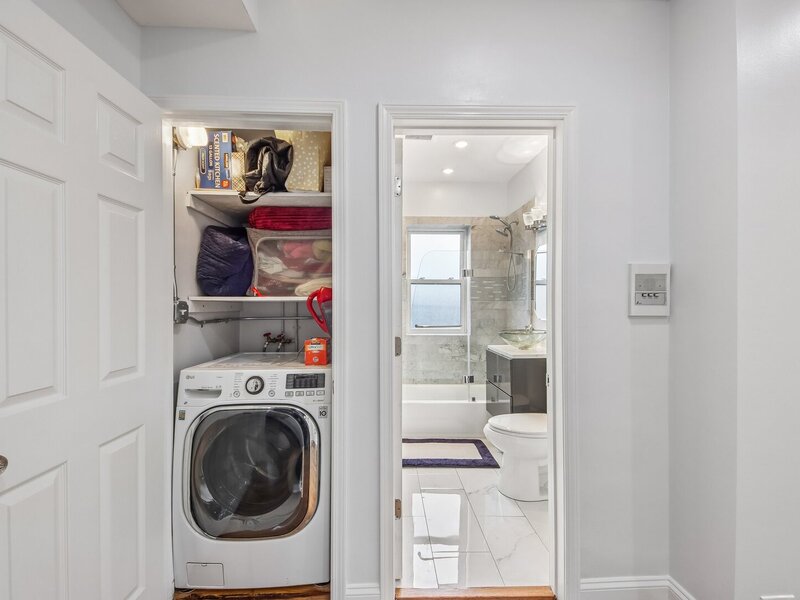 4321 N Drake Avenue Chicago IL 60618