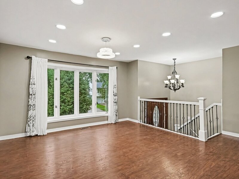 614 Oriole Drive Streamwood IL 60107