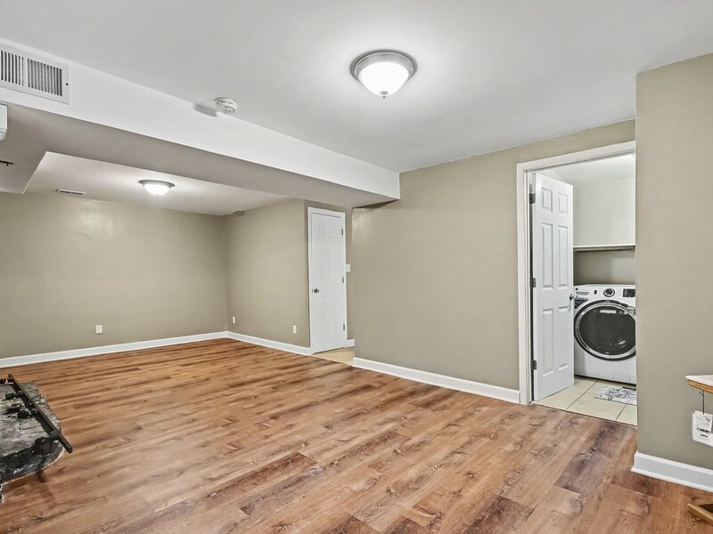 614 Oriole Drive Streamwood IL 60107