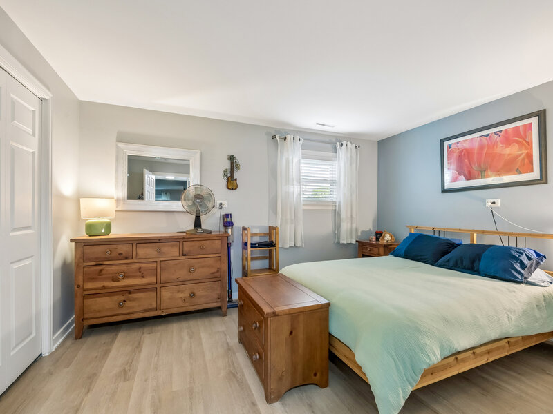 9420 Kelvin Lane Schiller Park IL 60176