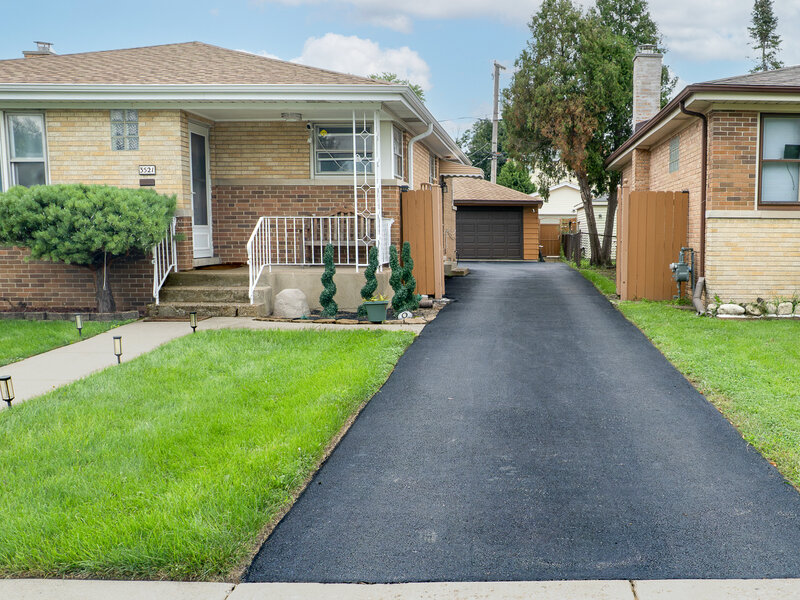 3521 Sarah Street Franklin Park IL 60131