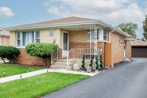 Photo of 3521 Sarah Street Franklin Park IL 60131
