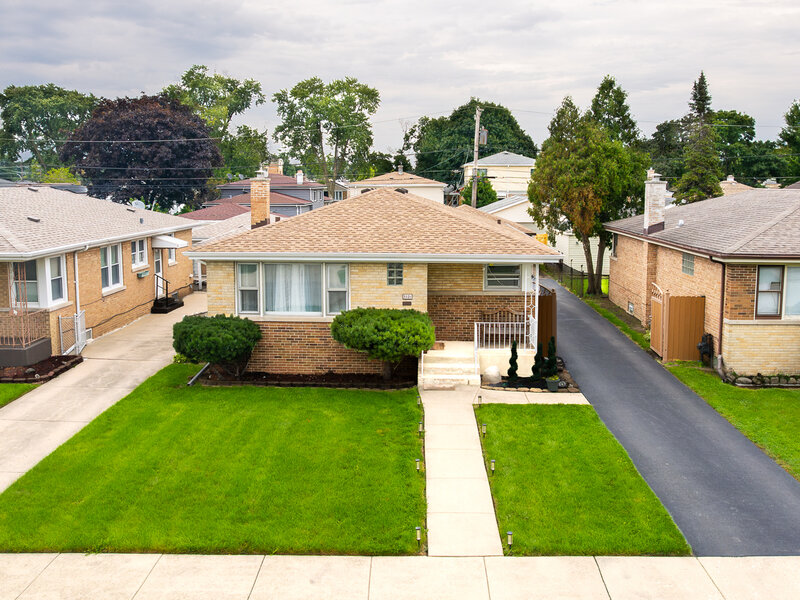 3521 Sarah Street Franklin Park IL 60131
