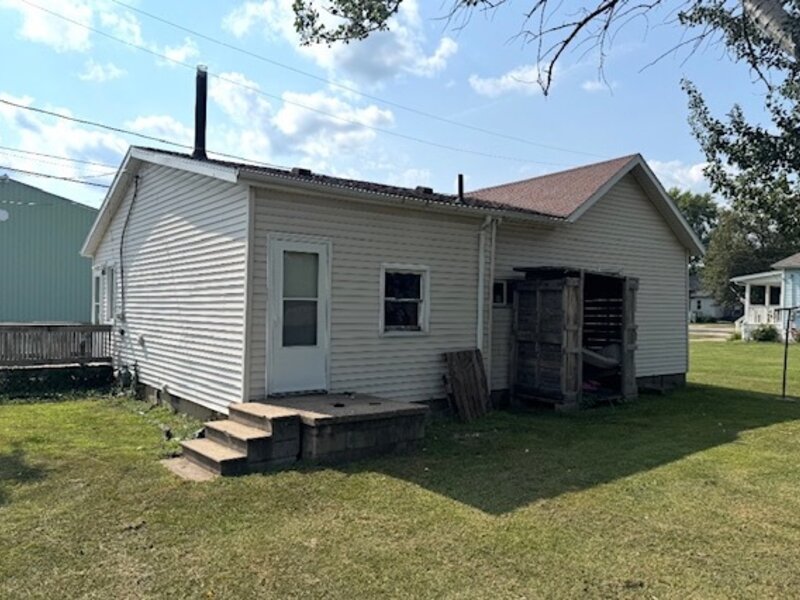 411 S Everett Street Streator IL 61364