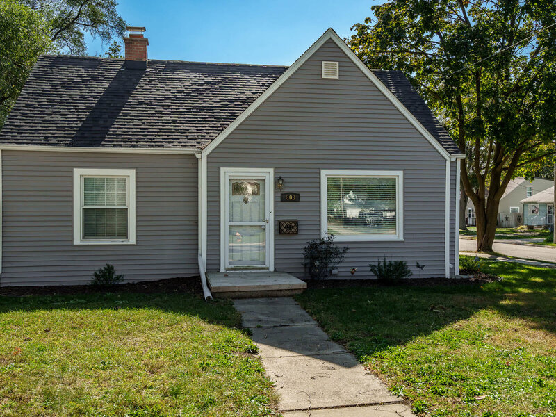 803 River Lane Loves Park IL 61111