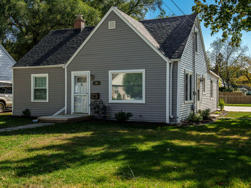 803 River Lane Loves Park IL 61111