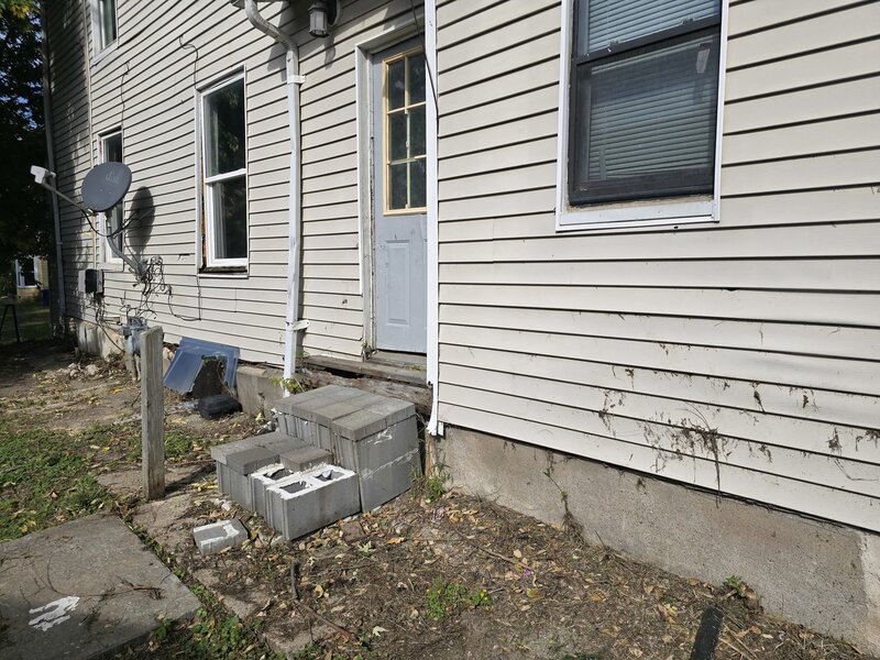 1307 Leclaire Street Davenport IA 52803