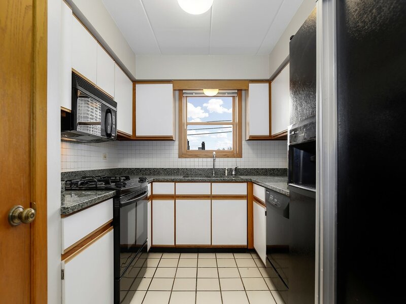 812 S Miller Street Chicago IL 60607