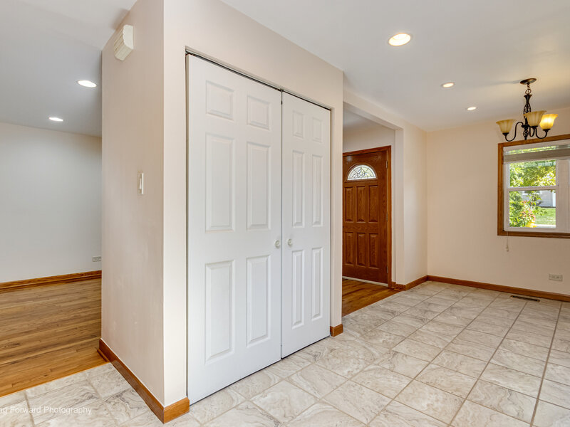 1574 Highland Avenue Glendale Heights IL 60139