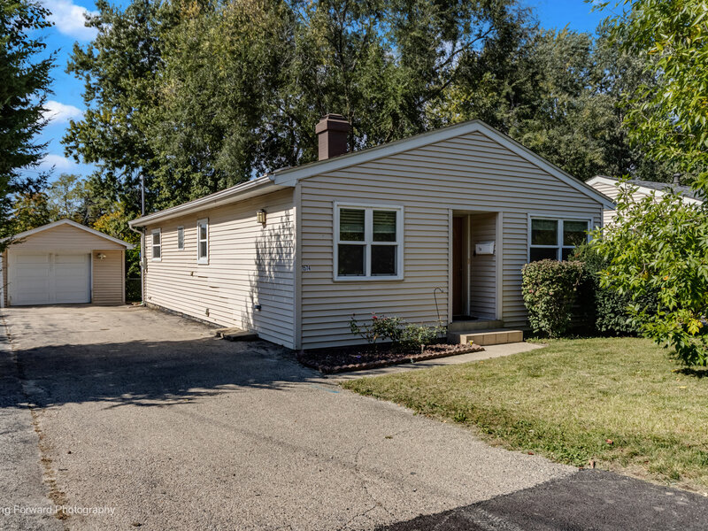 1574 Highland Avenue Glendale Heights IL 60139
