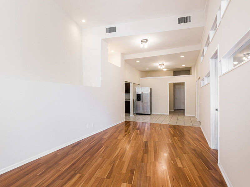 2120 W Grand Avenue Chicago IL 60612