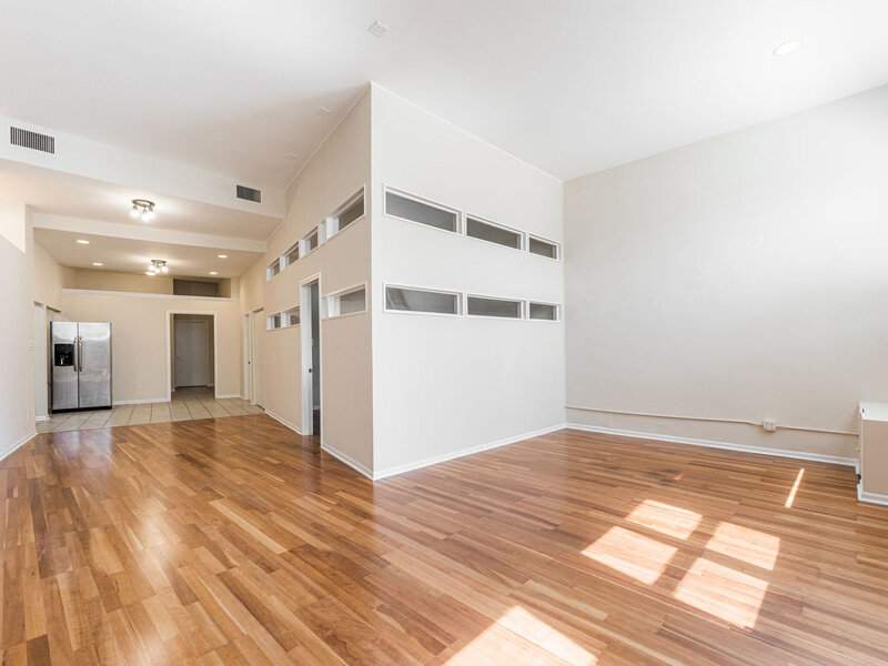 2120 W Grand Avenue Chicago IL 60612