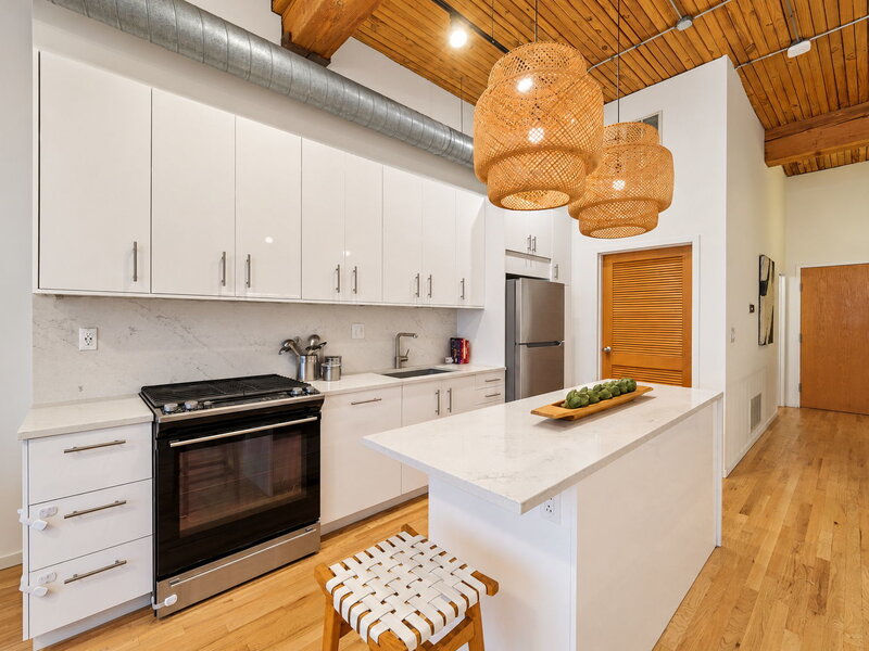 2333 W St. Paul Avenue Chicago IL 60647