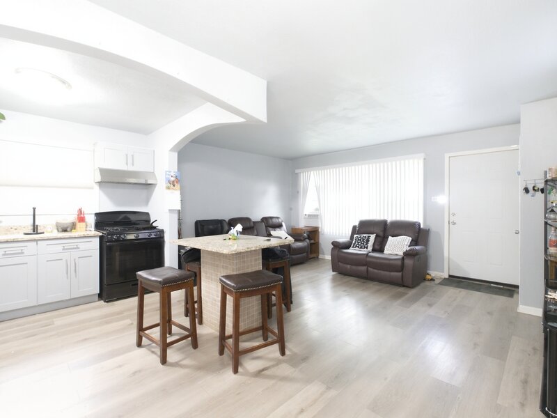 6909 S Ada Street Chicago IL 60636
