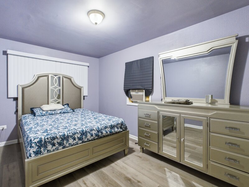 6909 S Ada Street Chicago IL 60636