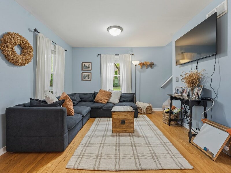 1206 Avery Avenue Wheaton IL 60187