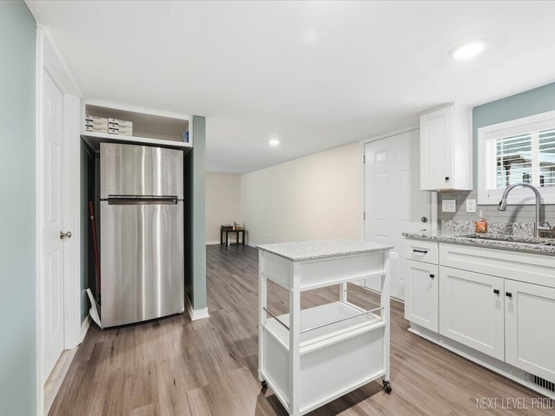 904 Kenilworth Place Aurora IL 60506