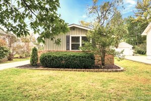 Photo of 904 Kenilworth Place Aurora IL 60506