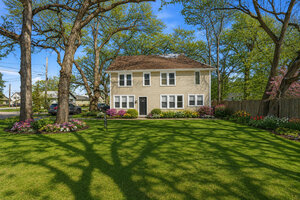 Photo of 2908 Oakwood Avenue Mchenry IL 60051
