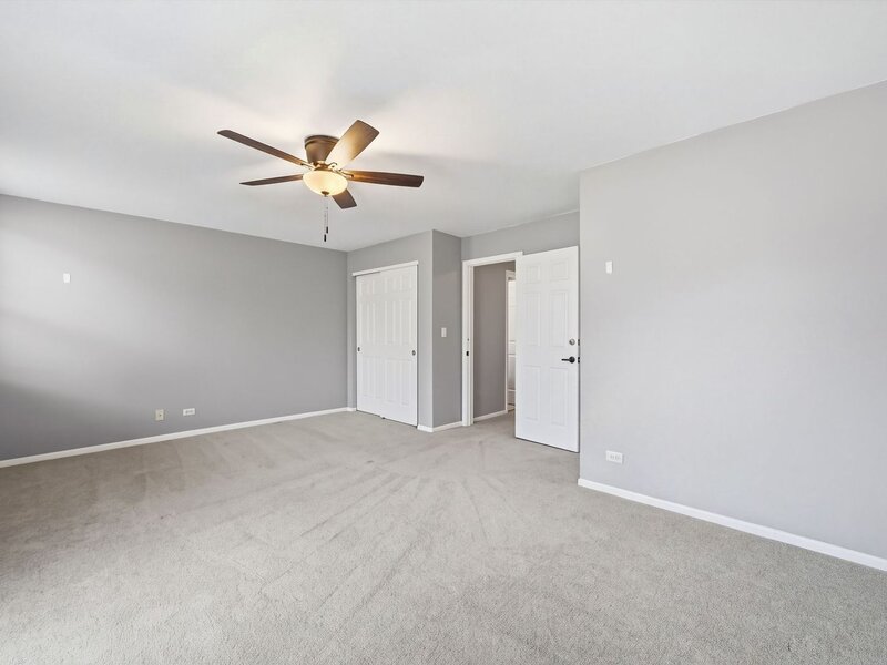 3645 W Cornelia Avenue Chicago IL 60618