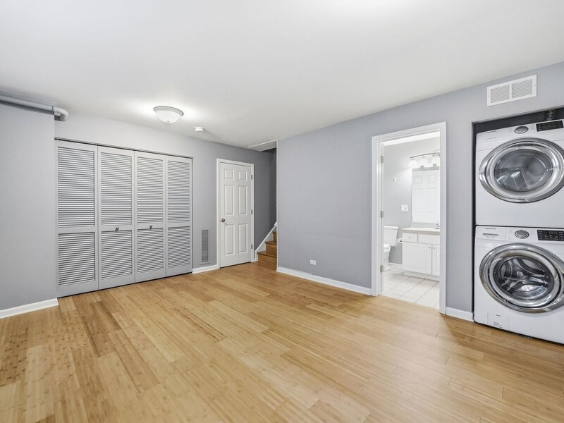 3645 W Cornelia Avenue Chicago IL 60618