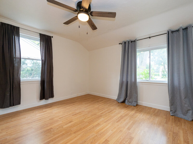 625 S 2nd Street West Dundee IL 60118
