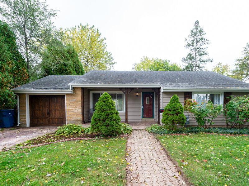 625 S 2nd Street West Dundee IL 60118