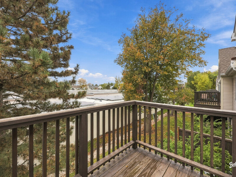 2656 S Cedar Glen Drive Arlington Heights IL 60005