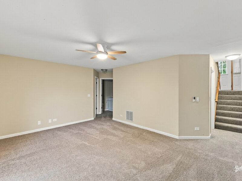 2656 S Cedar Glen Drive Arlington Heights IL 60005