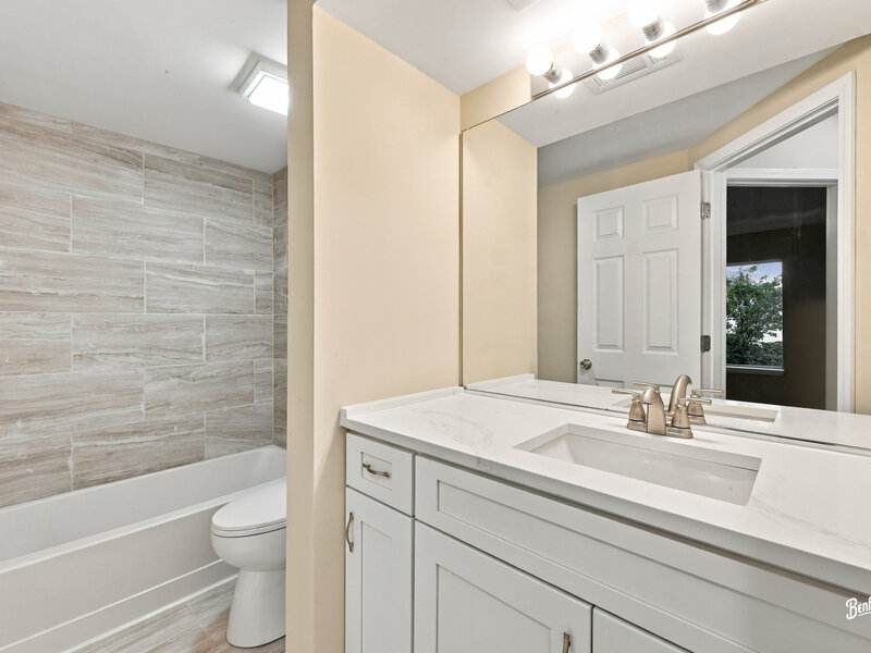2656 S Cedar Glen Drive Arlington Heights IL 60005
