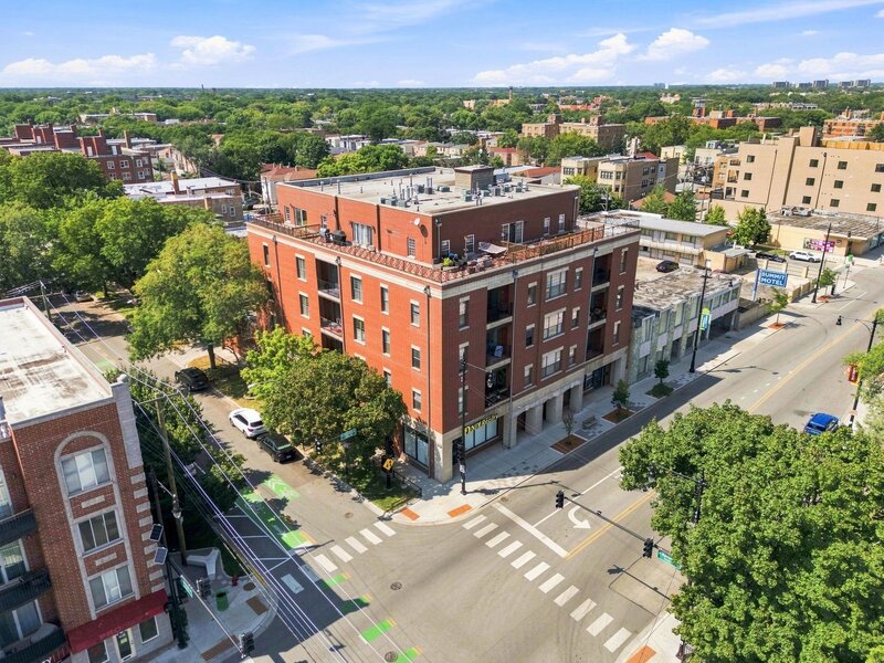 5300 N Lincoln Avenue Chicago IL 60625