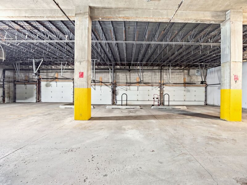 5300 N Lincoln Avenue Chicago IL 60625