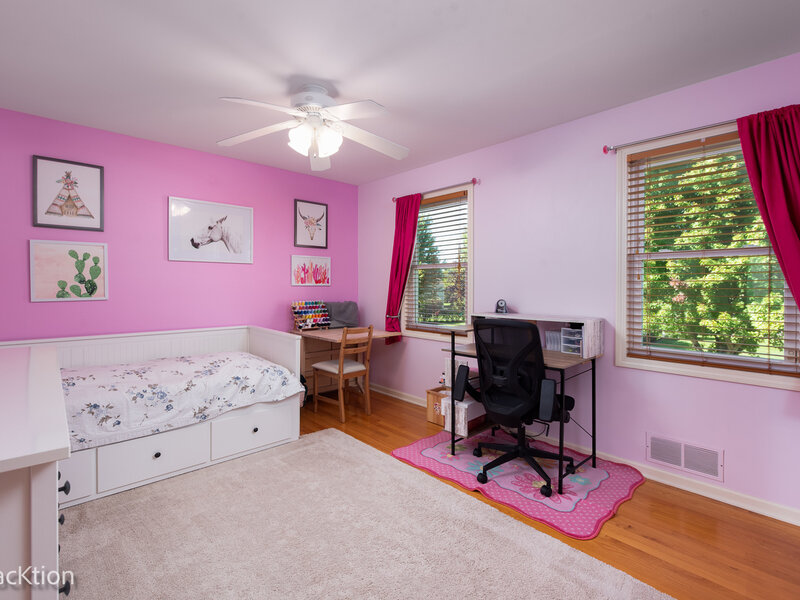 118 Carrol Road St. Charles IL 60174