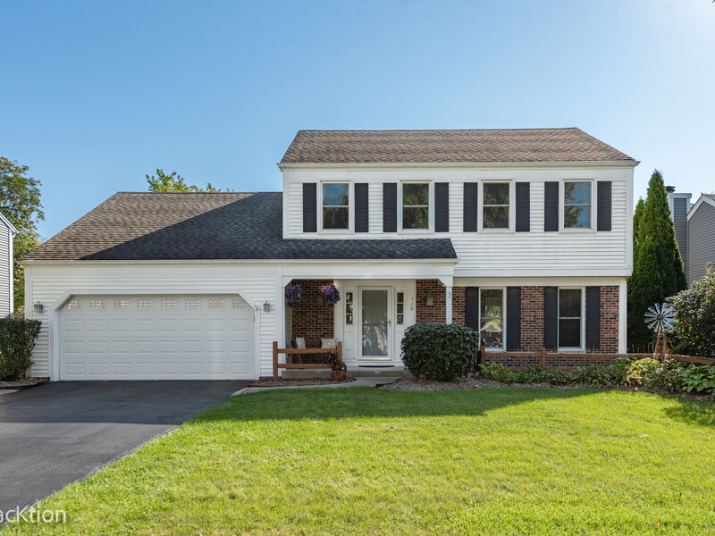 118 Carrol Road St. Charles IL 60174