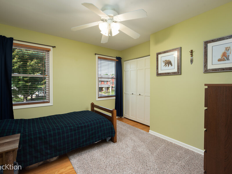 118 Carrol Road St. Charles IL 60174